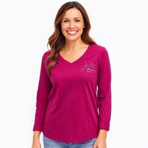 𝅺Sonoma V-Neck Shine On Magenta Long Sleeve Tee Size S
